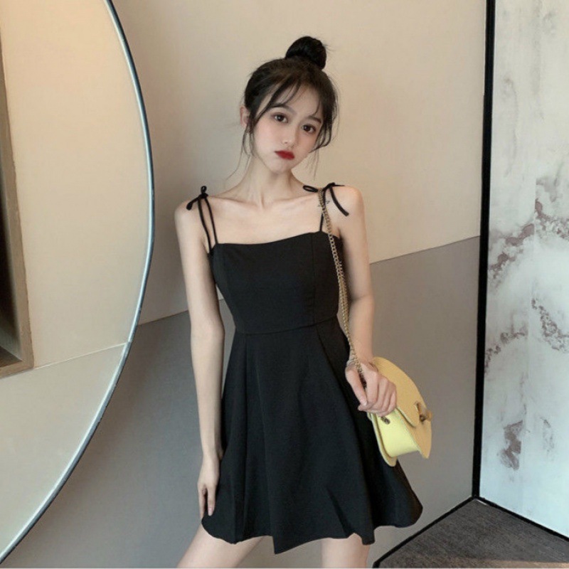 2022 new suspender female summer small waist slim korean temperament student black short skirt