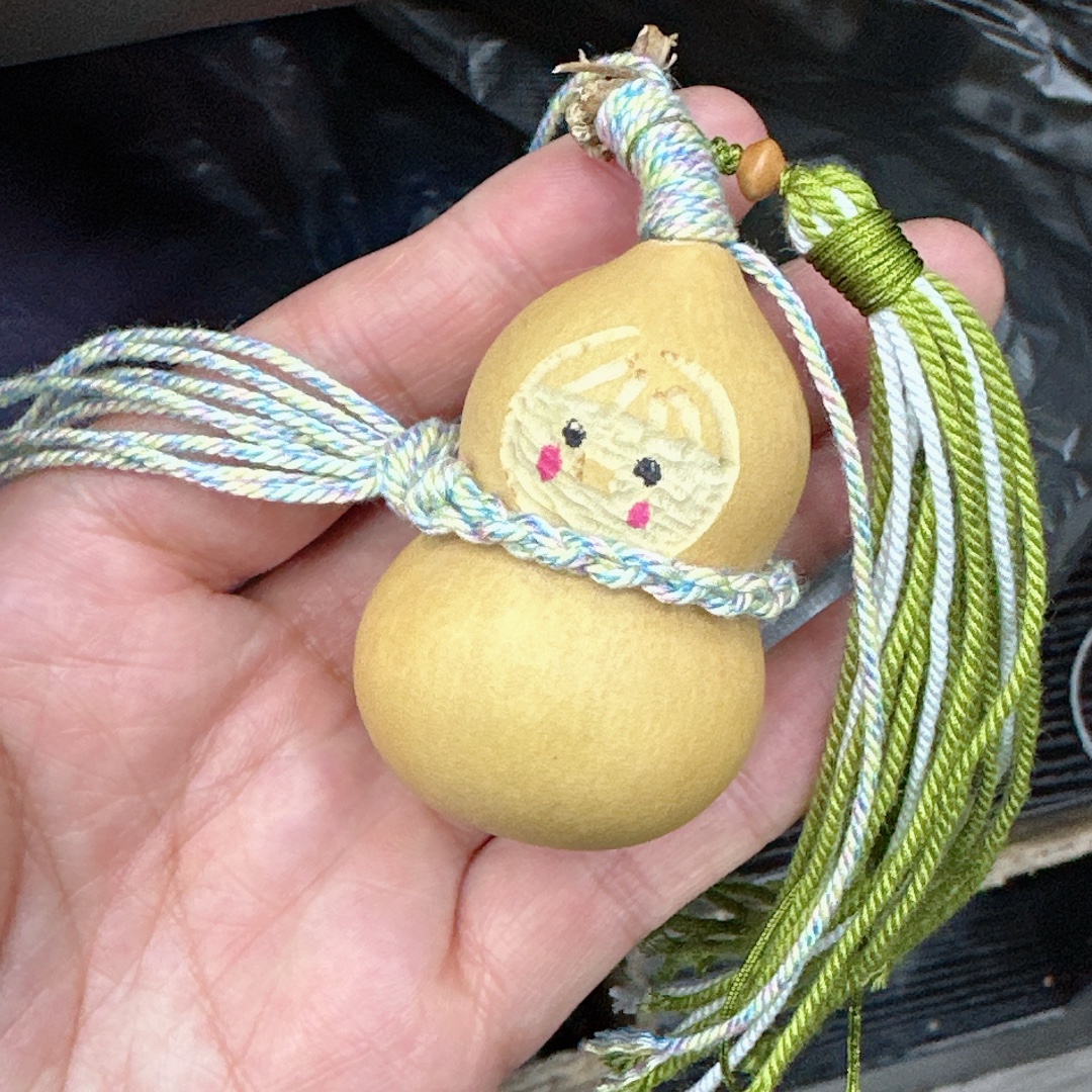 批发手编可爱葫芦多妹diy配件手工编织手绳项链文玩配饰随机发货