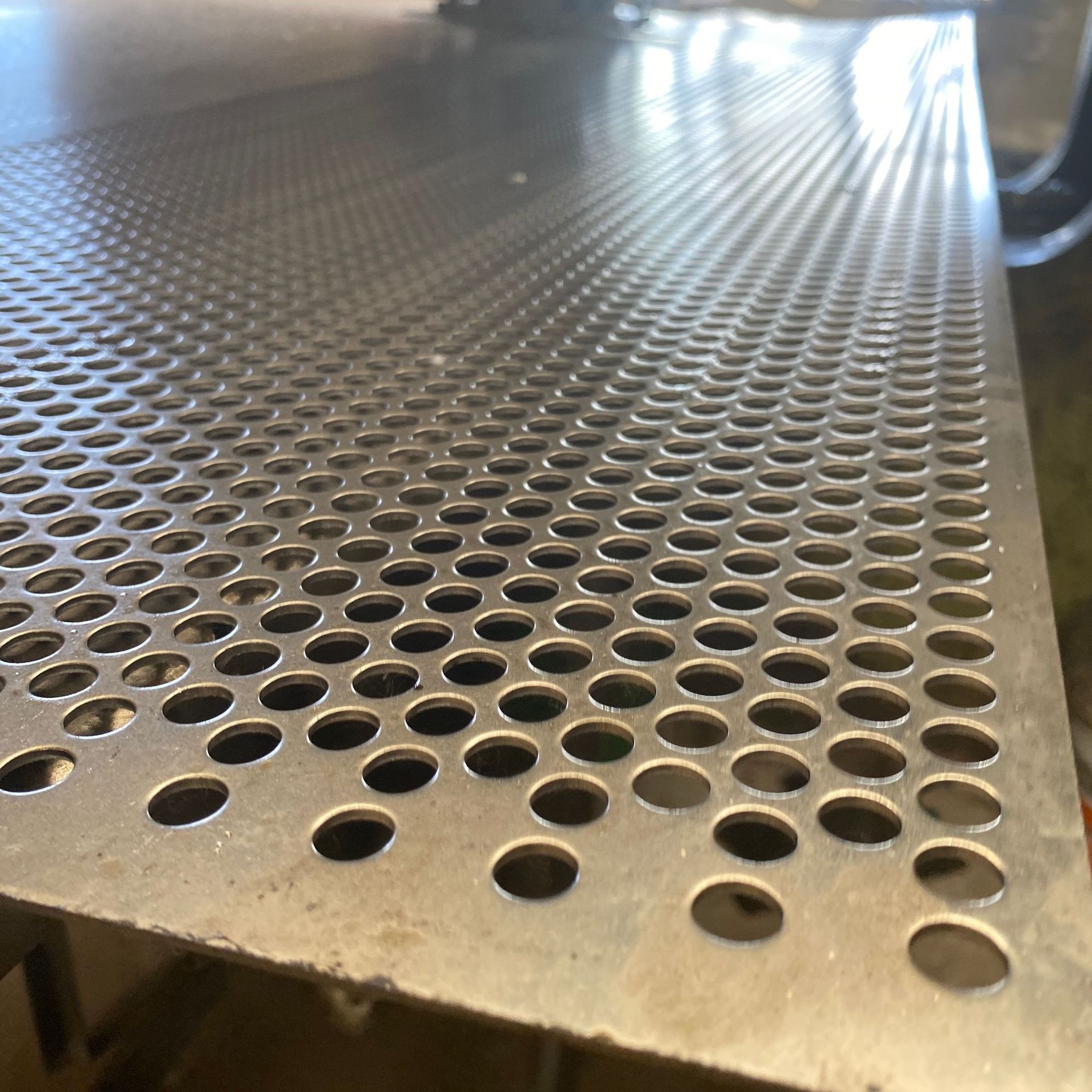 304不锈钢网孔板微孔冲孔网铝单板冲孔装饰孔板过滤网各种异型孔