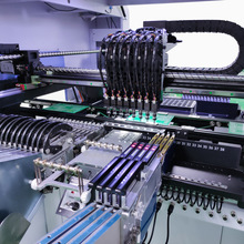 华维国创 自动化SMT贴片机设备 高速视觉八头贴片机小型led贴片机