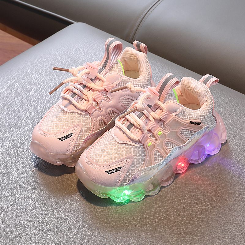 Wholesale Luminous Children Sneaker Boys' Net Shoes Student Running Shoes Children's Shoes LED Light Korean Style Girls' Shoes