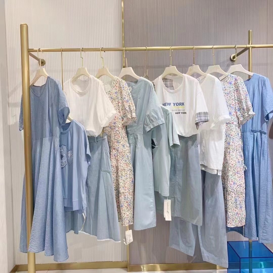 画梦羽夏女装 2022新款连衣裙上衣品牌折扣尾货走份批发