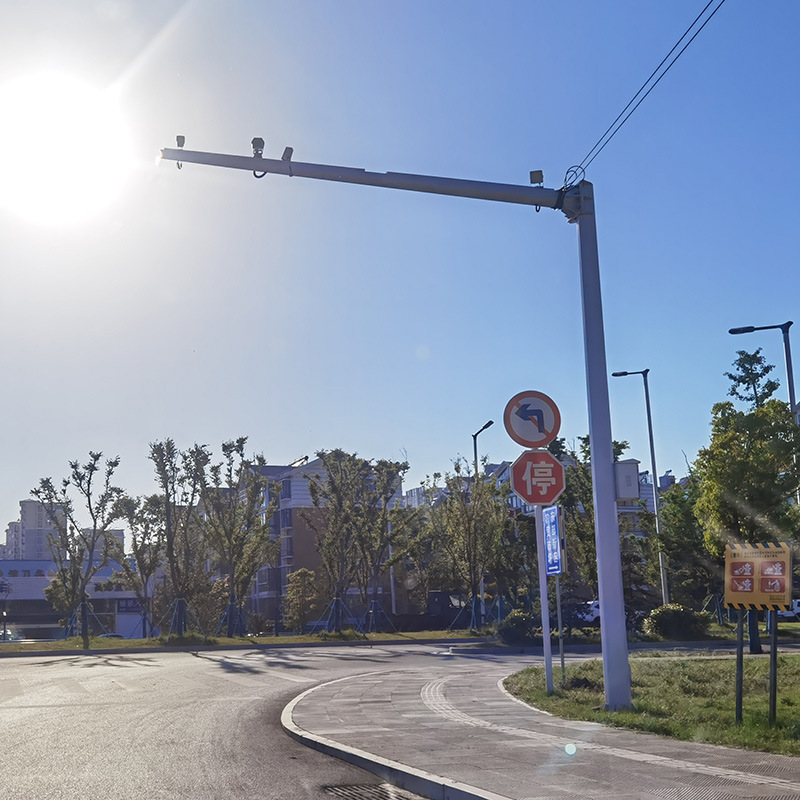 道路监控杆 横杆交通信号灯 交通监控杆电子警察杆规格多种