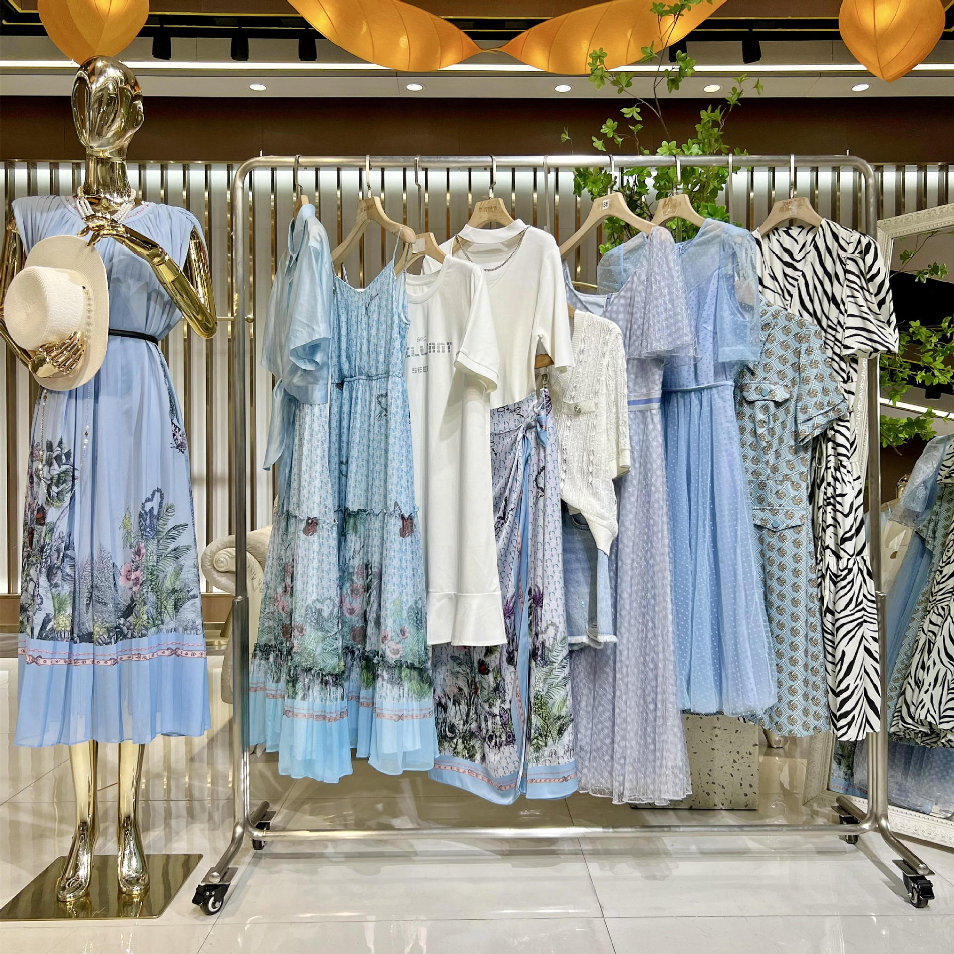 芭蒂娜夏季撤柜品牌服装直播实体店专柜中高端折扣女装进货拿货