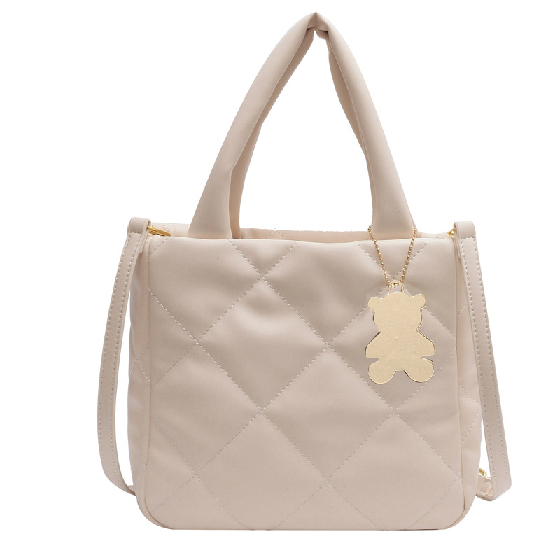 Advanced Texture Small Bag Women's Autumn and Winter 2022 New Fashion Diamond Crossbody Bag Popular Niche Portable Bucket Bag