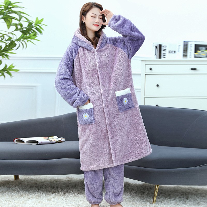 冬季睡衣女珊瑚绒睡袍加厚可爱卡通网红长款浴袍法兰绒家居服外穿
