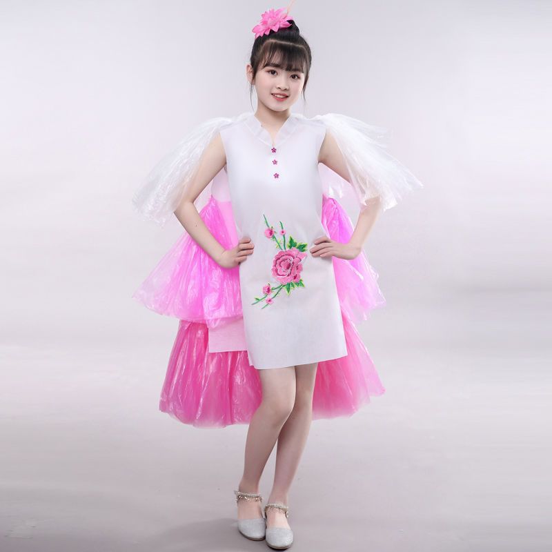 环保服装时装秀女孩走秀衣服手工材料diy制作国潮模特亲子幼儿园