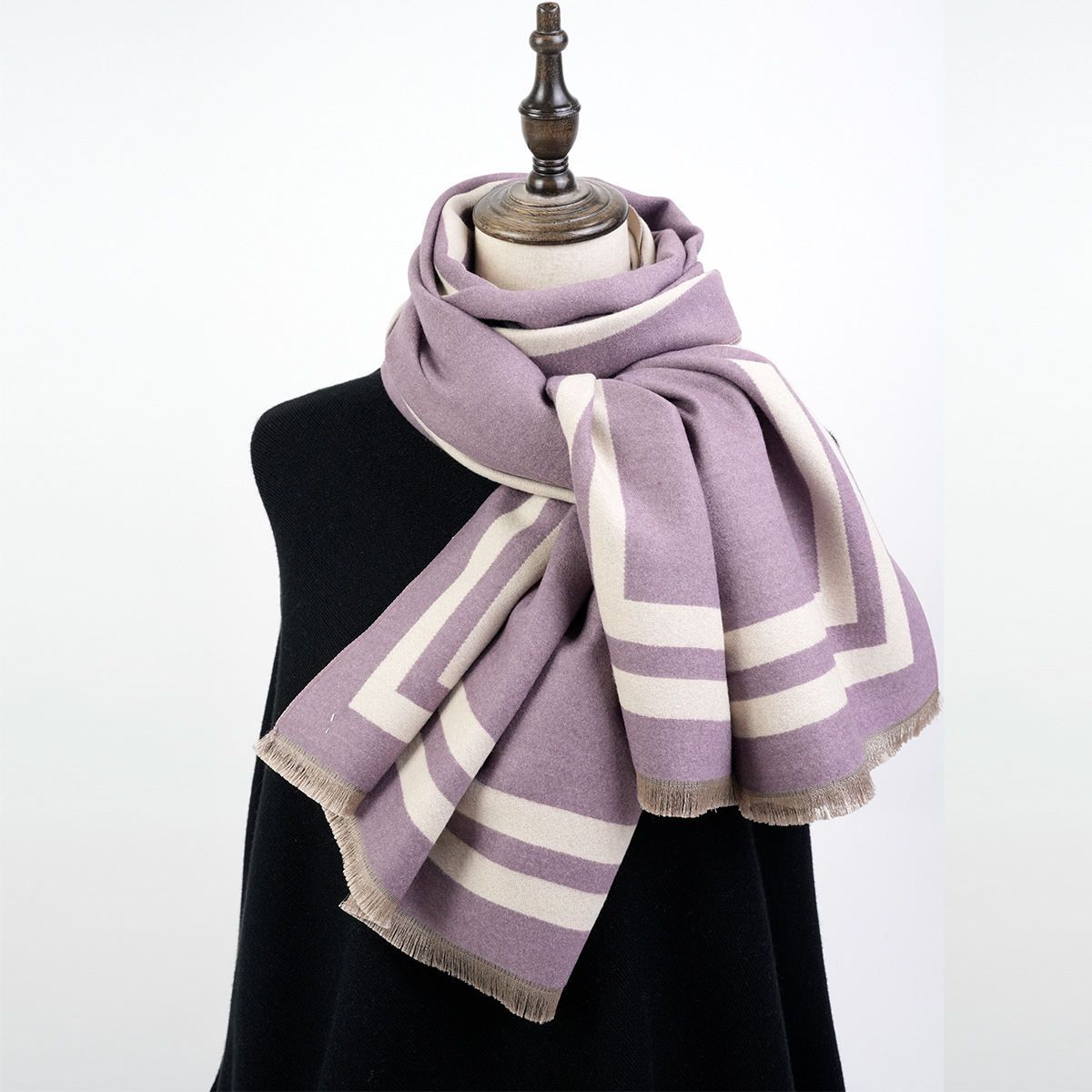 Autumn and Winter 2023 Hot Selling Cashmere-like Fashion Solid Color Geometric Line Jacquard Shawl Thickened Warm Women's Scarf