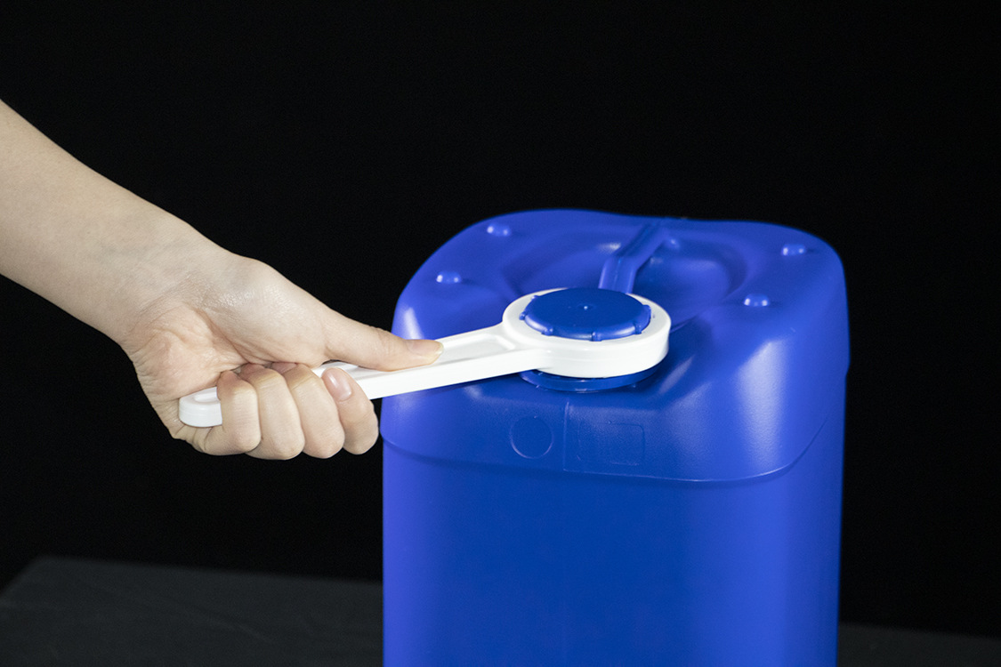 塑料桶20升25l30公斤化工桶堆码桶封盖开盖扳手紧固工具拧盖神器