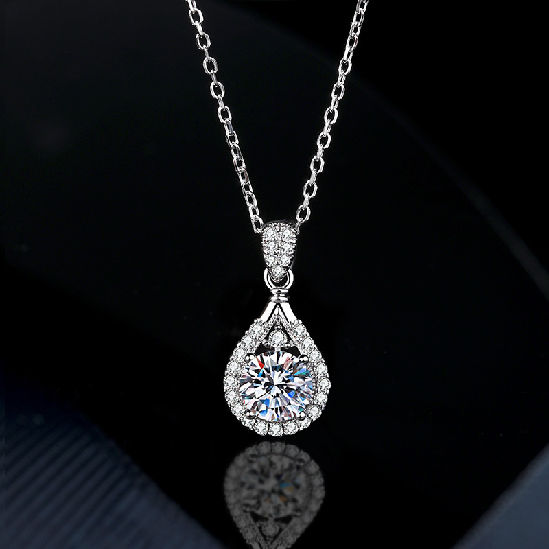 s925纯银项链莫桑钻项链水滴吊坠锁骨链精工高级轻奢直播工厂批发