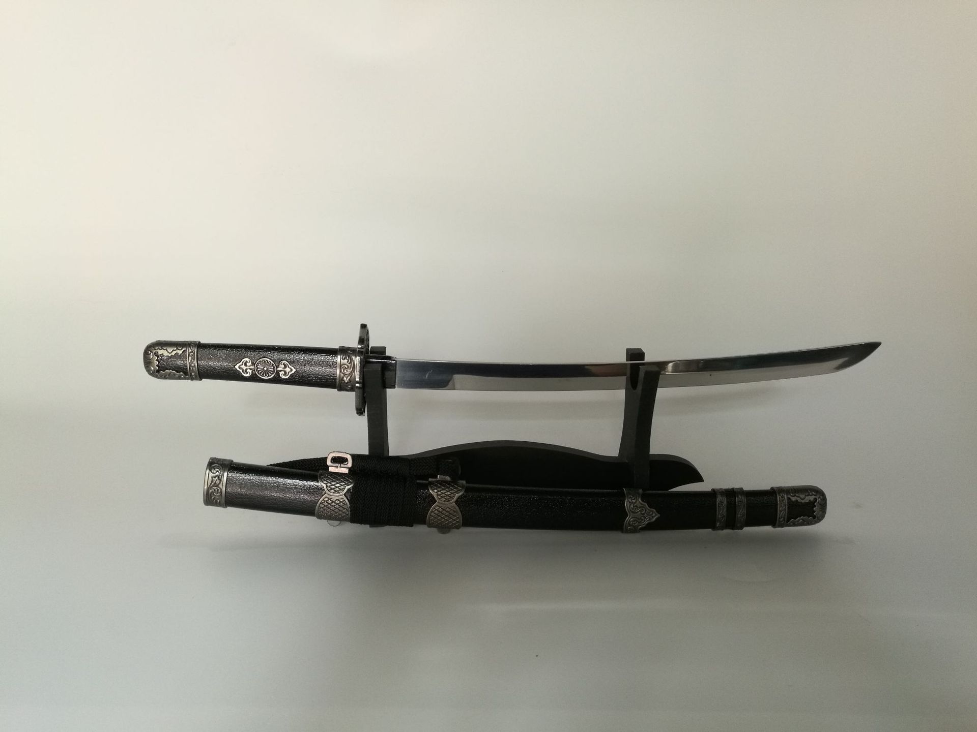 龙泉市刀宝剑- hk3012武士刀 动漫镇宅 未开刃