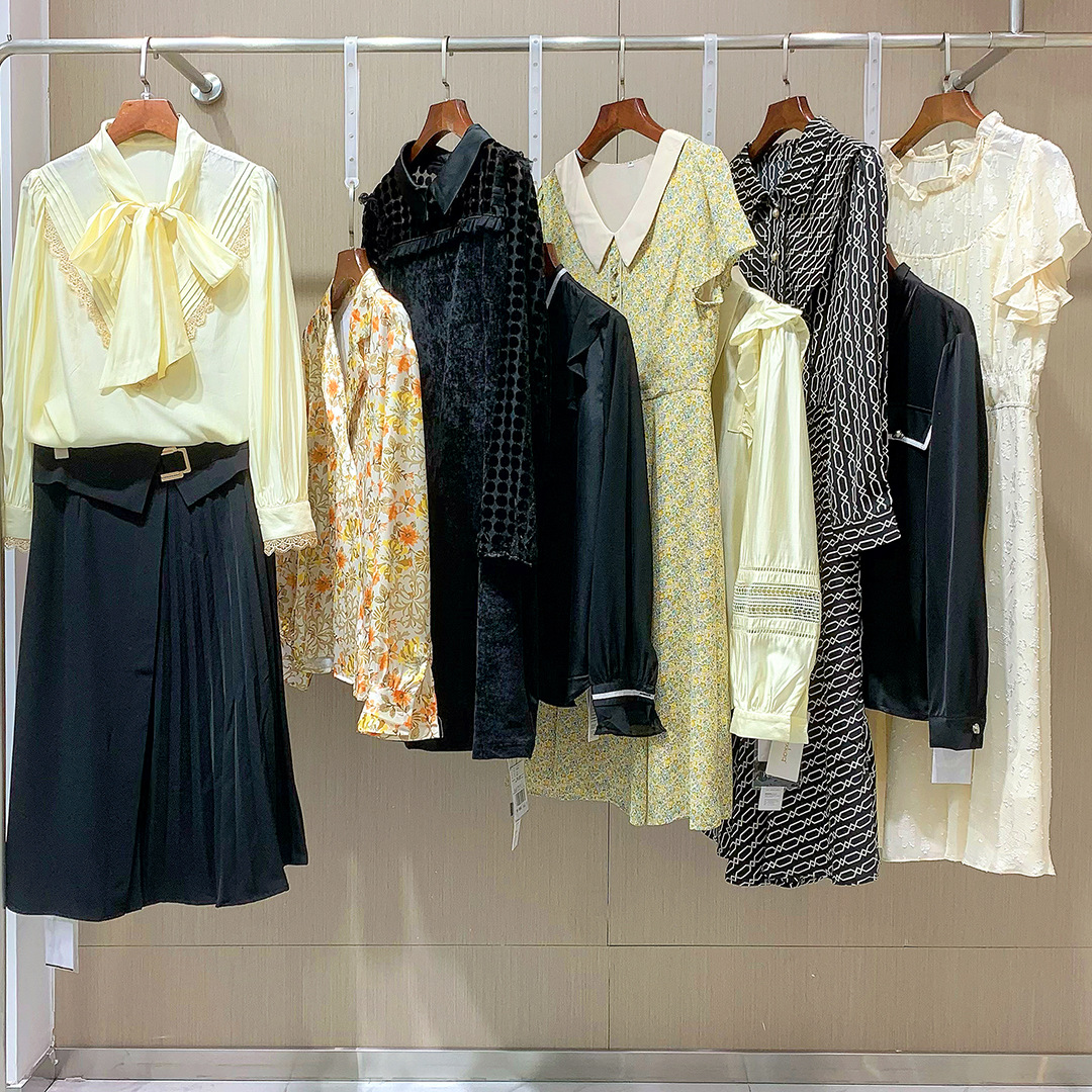 品牌折扣女装2022春夏装换季女装新款歌弟阿玛施风格尾货清仓批发