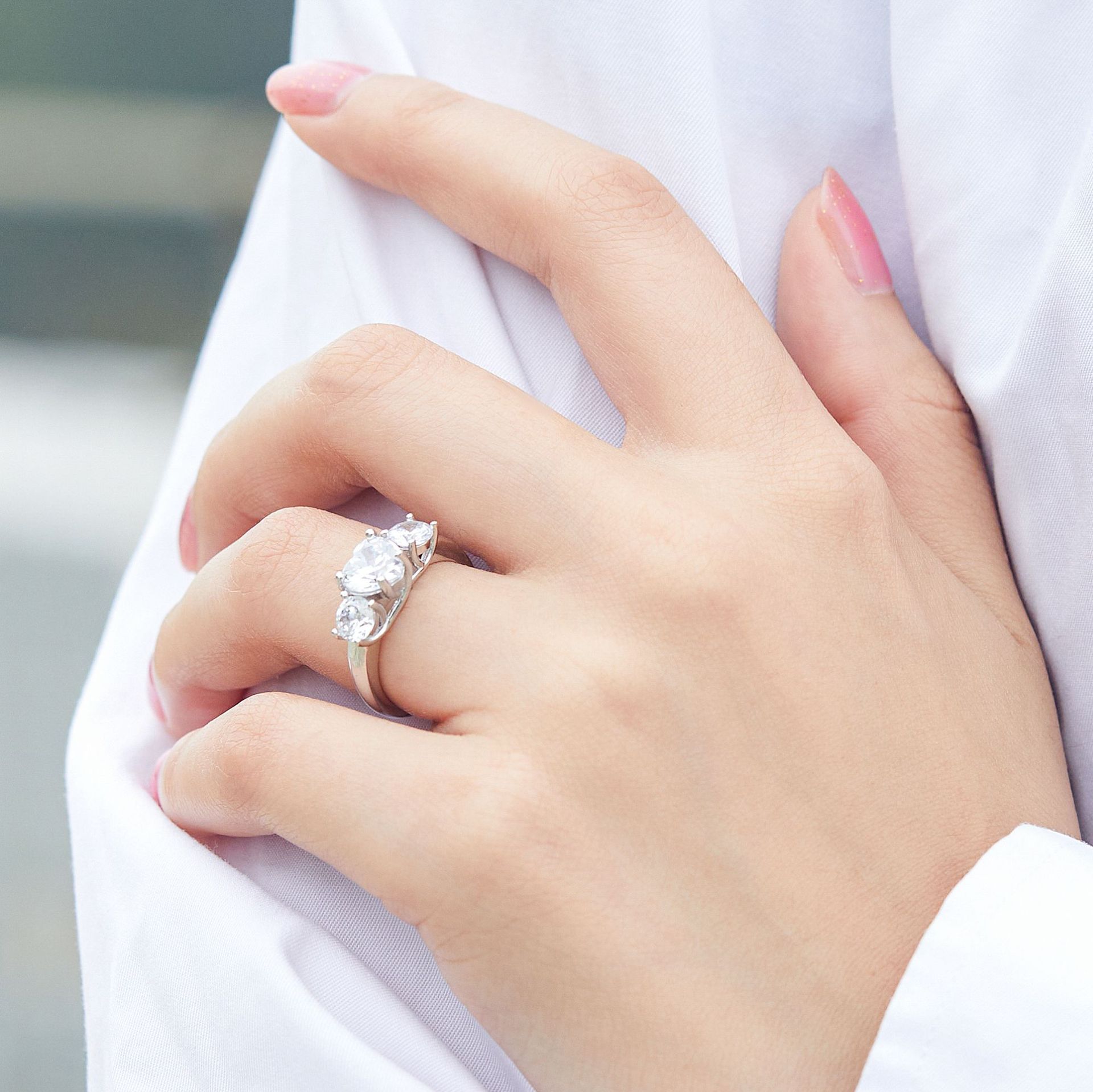 通琳wish跨境电商925银女士戒指求婚时尚镶嵌心形锆石手饰品钻戒