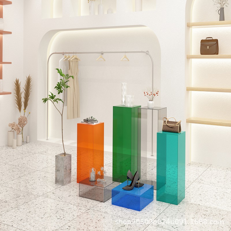 亚克力展示台服装店透明陈列架创意流水中岛台商场橱窗落地展示桌