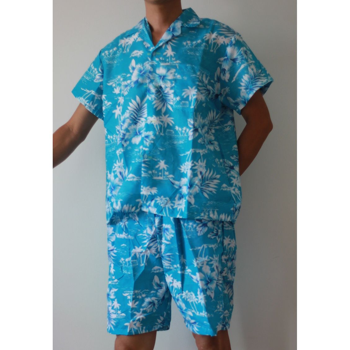 海南岛沙滩服夏威夷休闲衬衫男短袖印花衣三亚旅游情侣度假套装女