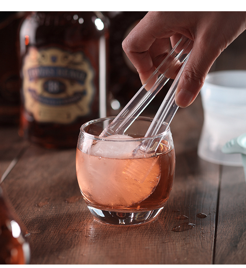 圆形塑胶冰球食品级6cm制冰球威士忌冰球模具硅胶冰球 可乐加冰球