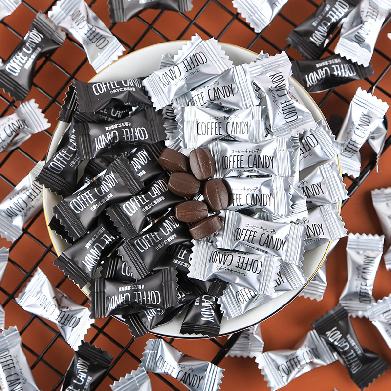 咖啡糖嚼着吃的黑咖啡豆网红创意小零食犯困糖果散装批发