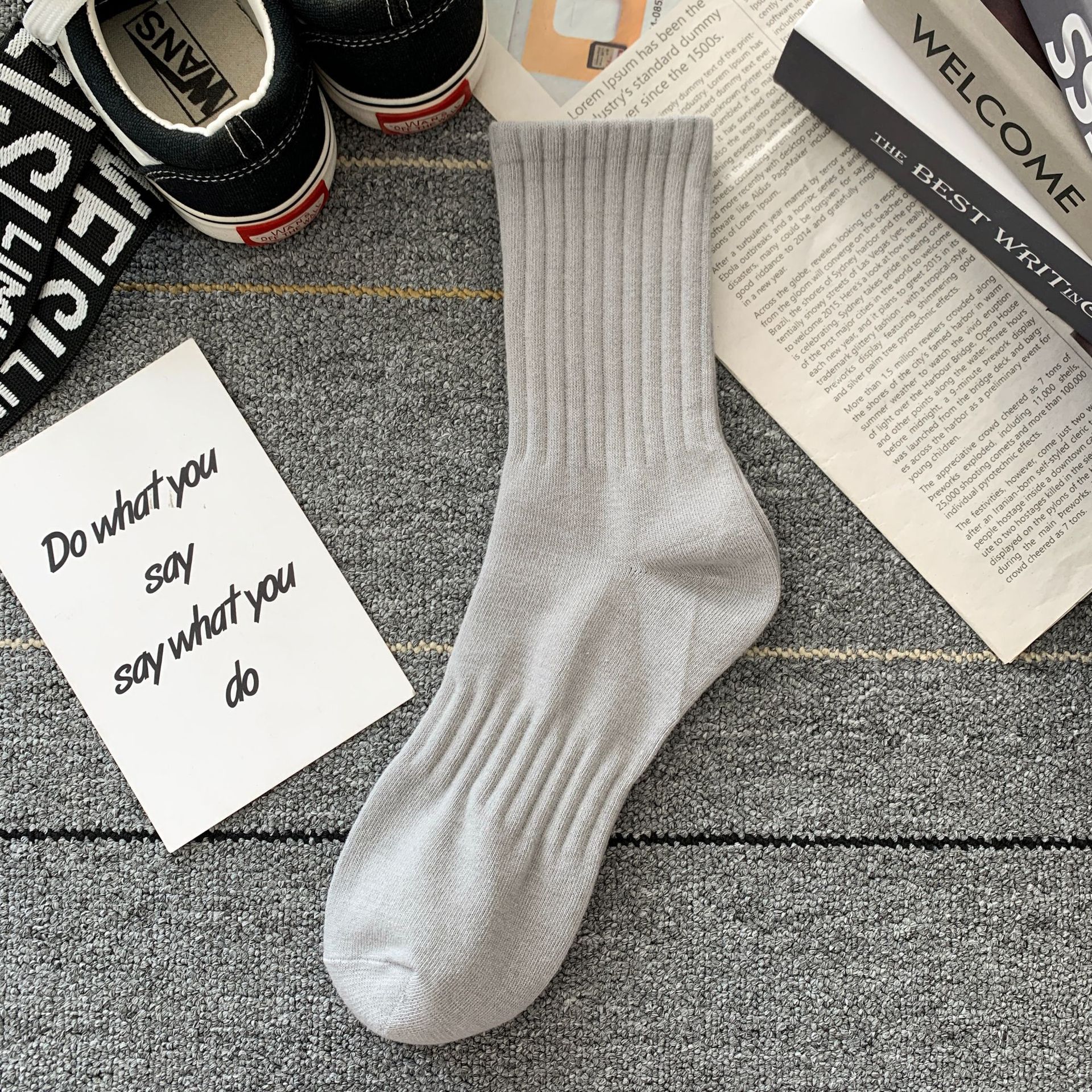 Zhuji Socks Men's Winter Men's Mid-Calf Length Sock Black White Autumn and Winter Stockings Deodorant and Sweat-Absorbing Breathable Sports Trendy Socks