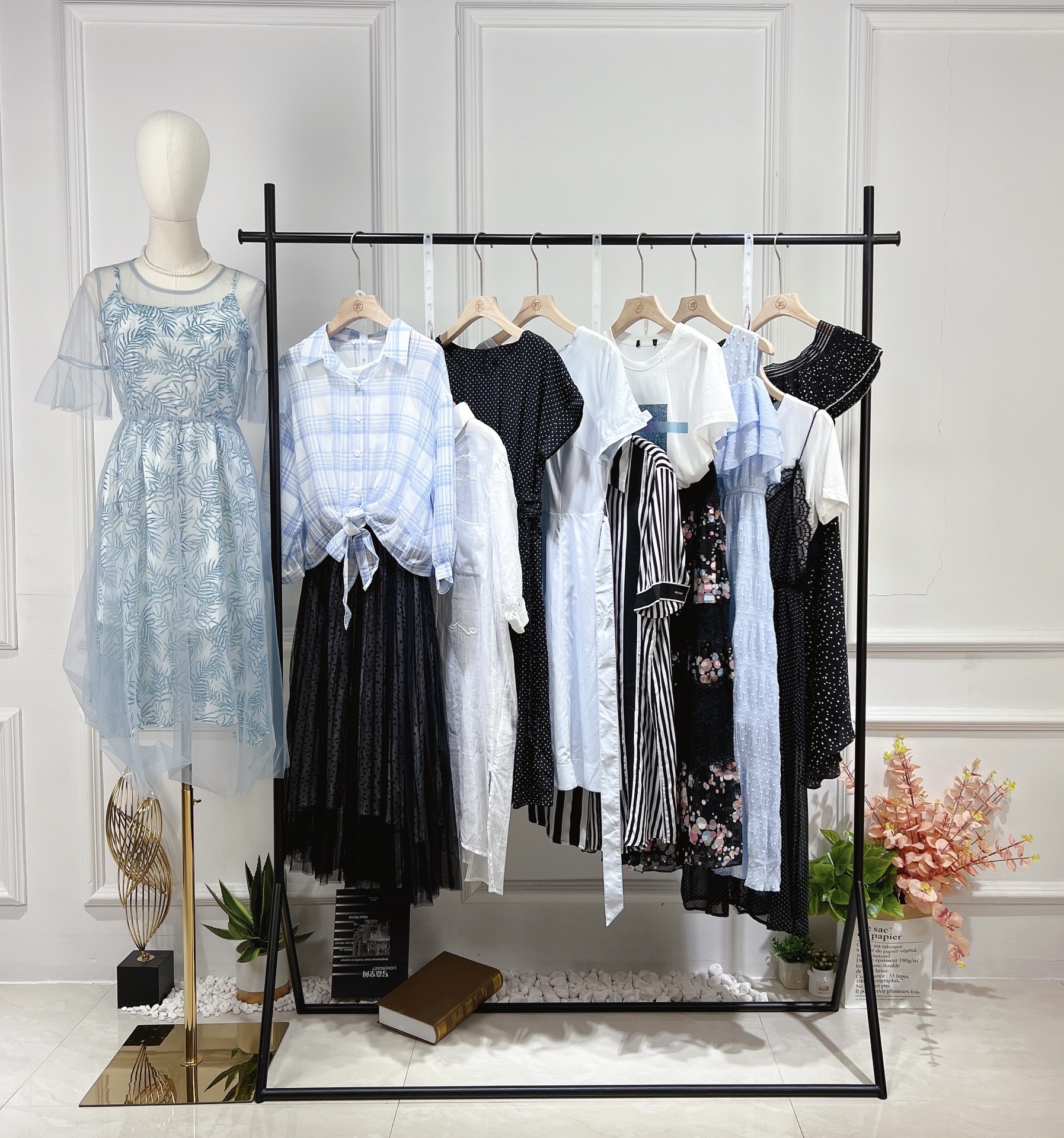 郁香菲夏装杭州品牌折扣女装尾货清仓批发走份女装淘宝直播货源