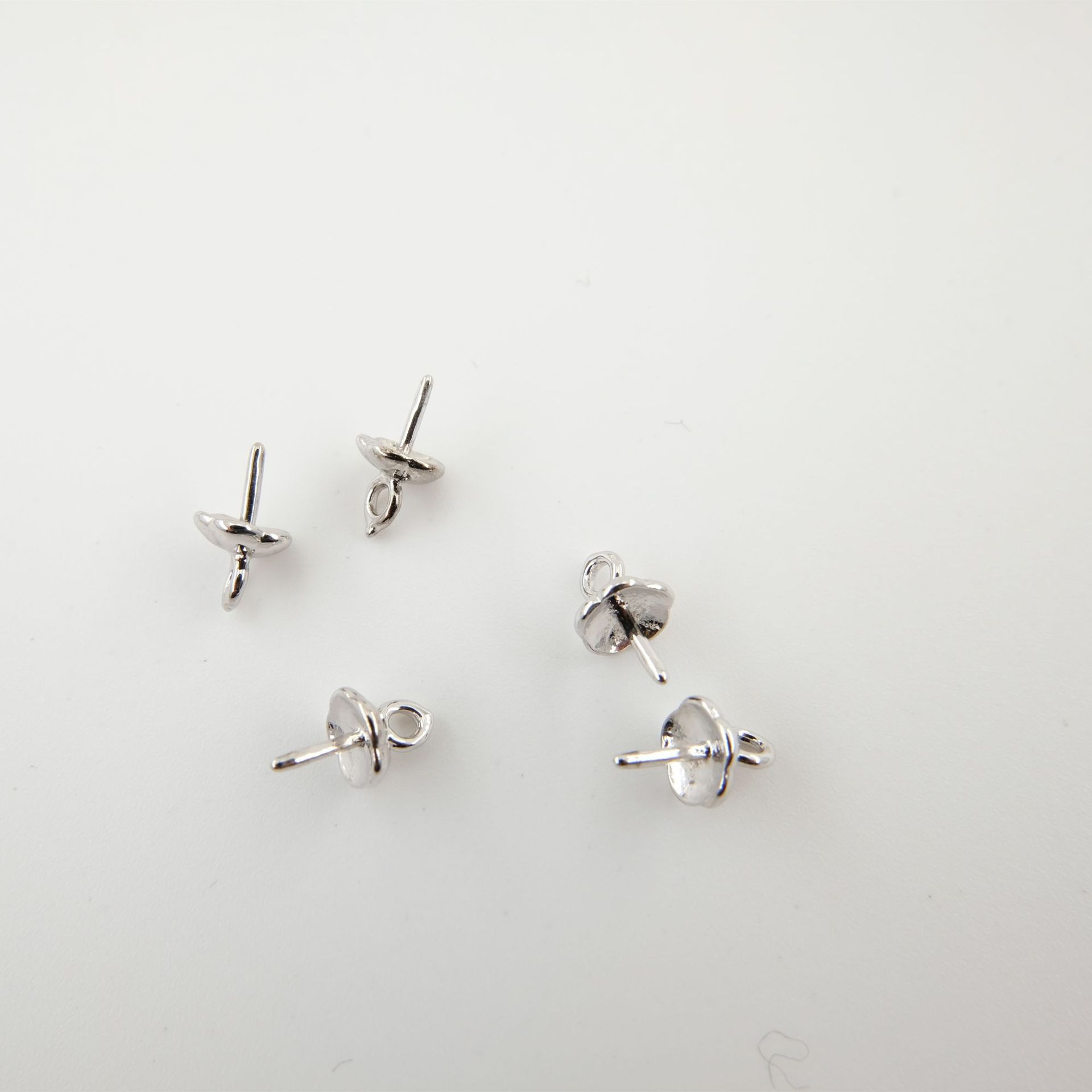 14k保色铜羊角钉珍珠托 吊针珠子吊坠 diy饰品配件钻孔羊眼针