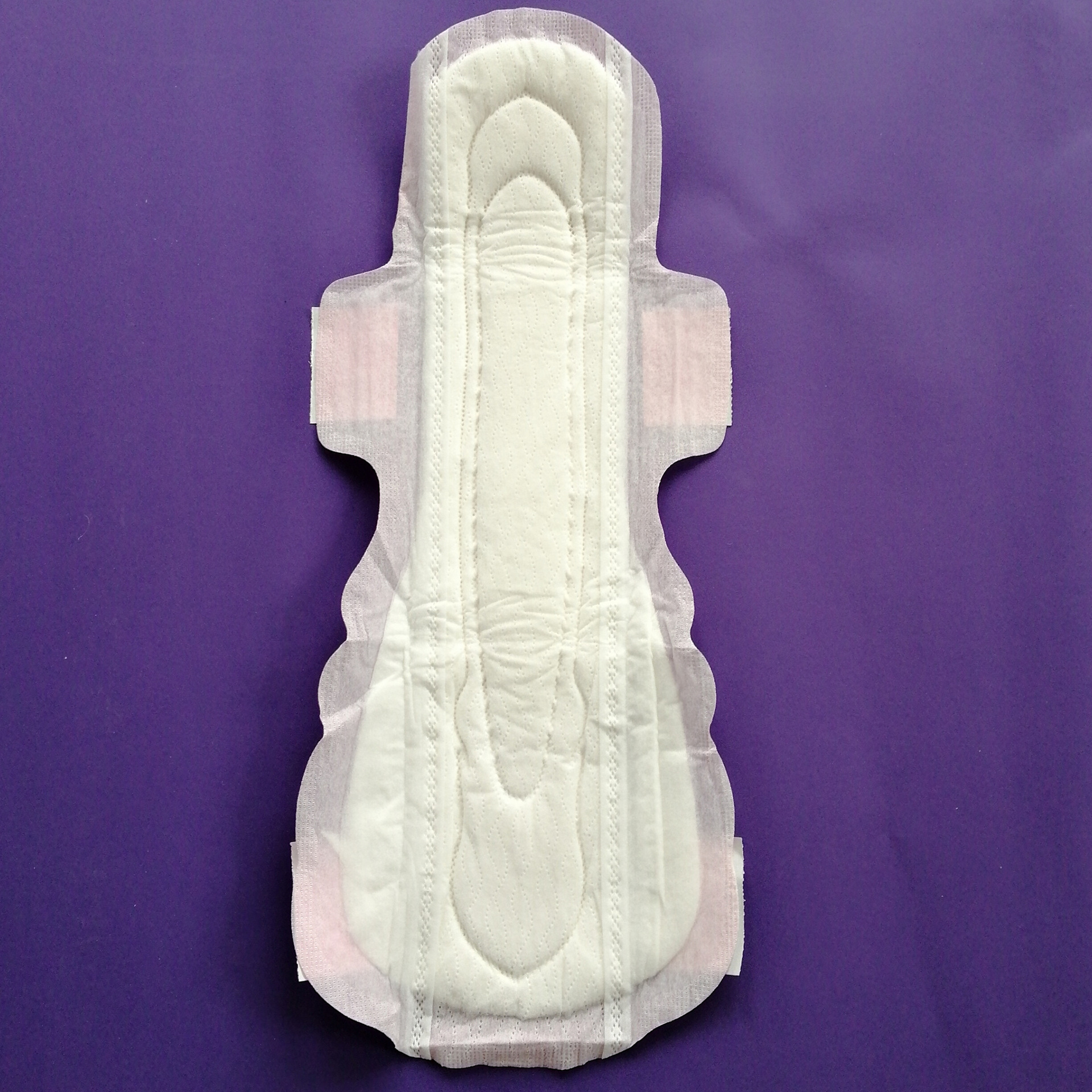 厂家定 制日用卫生巾o em代加 工姨妈巾 420棉柔卫生巾定 制