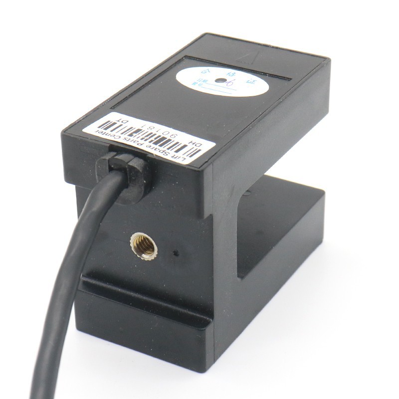 奥的斯平层感应器daa629f f1 f2 f3 daa629q1光电开关 电梯配件