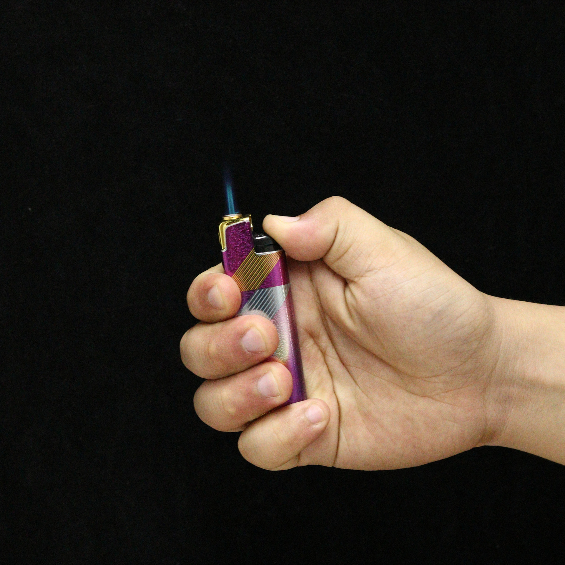 新品浪客t7金属直冲防风打火机个性镀膜双色漆金属包纸打火机批发