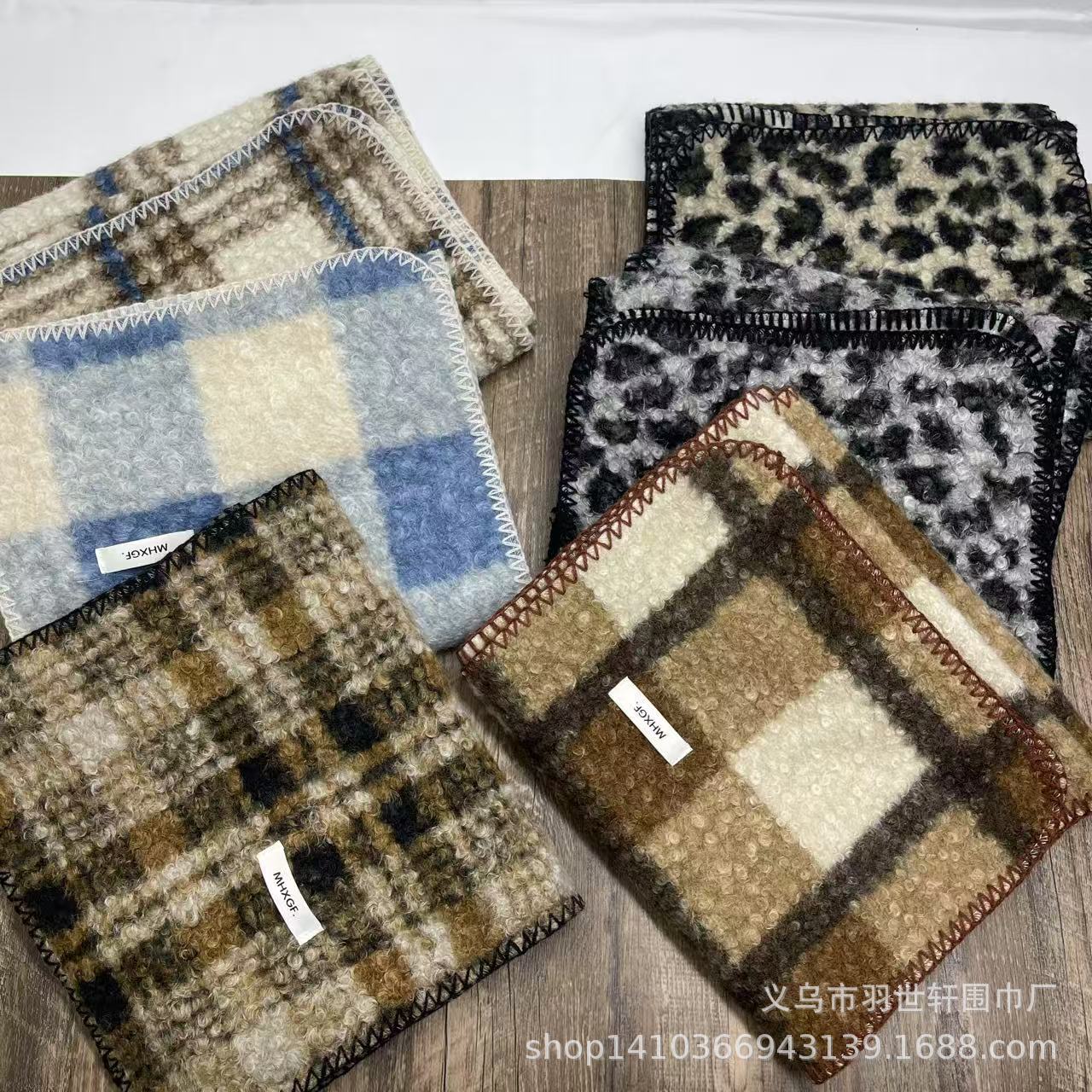 2025年时尚韩系氛围感圈圈呢羊羔毛仿羊绒经典豹纹时尚美拉德围巾