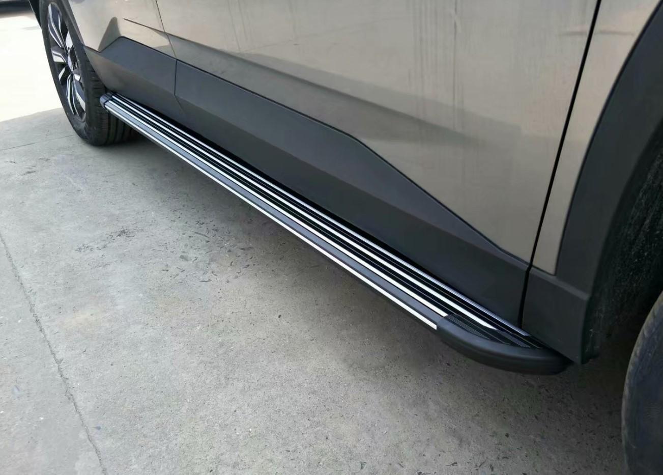 适用吉利星越l侧踏板车身迎宾踏板合金脚踏板汽车改装件外饰配件