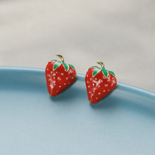 欧美时尚新款滴油草莓耳钉耳环春夏季女式百搭水果小清新耳饰批发