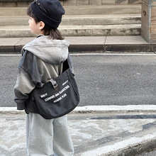 帆布美式潮酷男女童斜挎包嘻哈帆布单肩包气质范儿韩国儿童包包