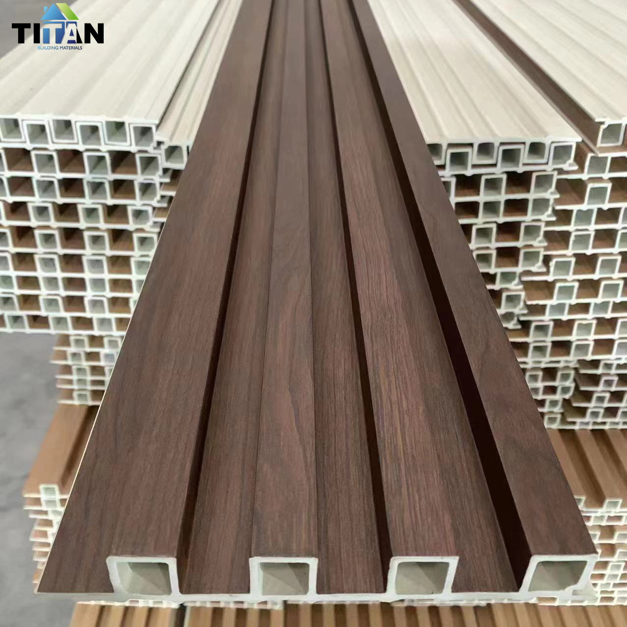 二代共挤木塑墙板长城板219*26凹凸格栅板家装室外室内墙板防腐木