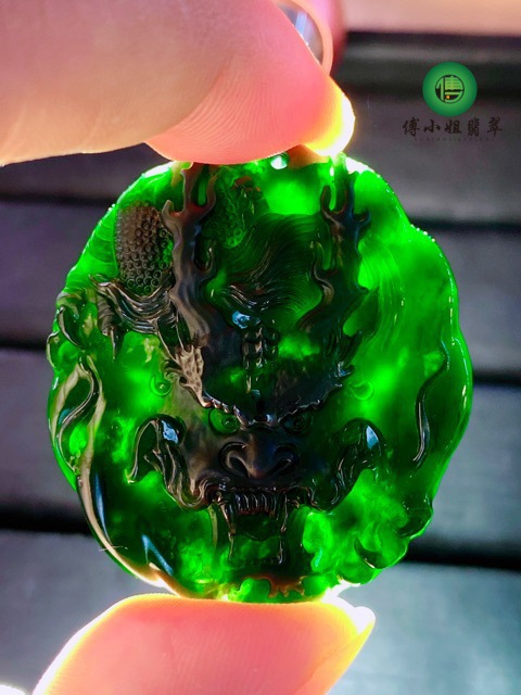 缅甸a货墨翠龙牌 冰绿 打灯透绿-阿里巴巴