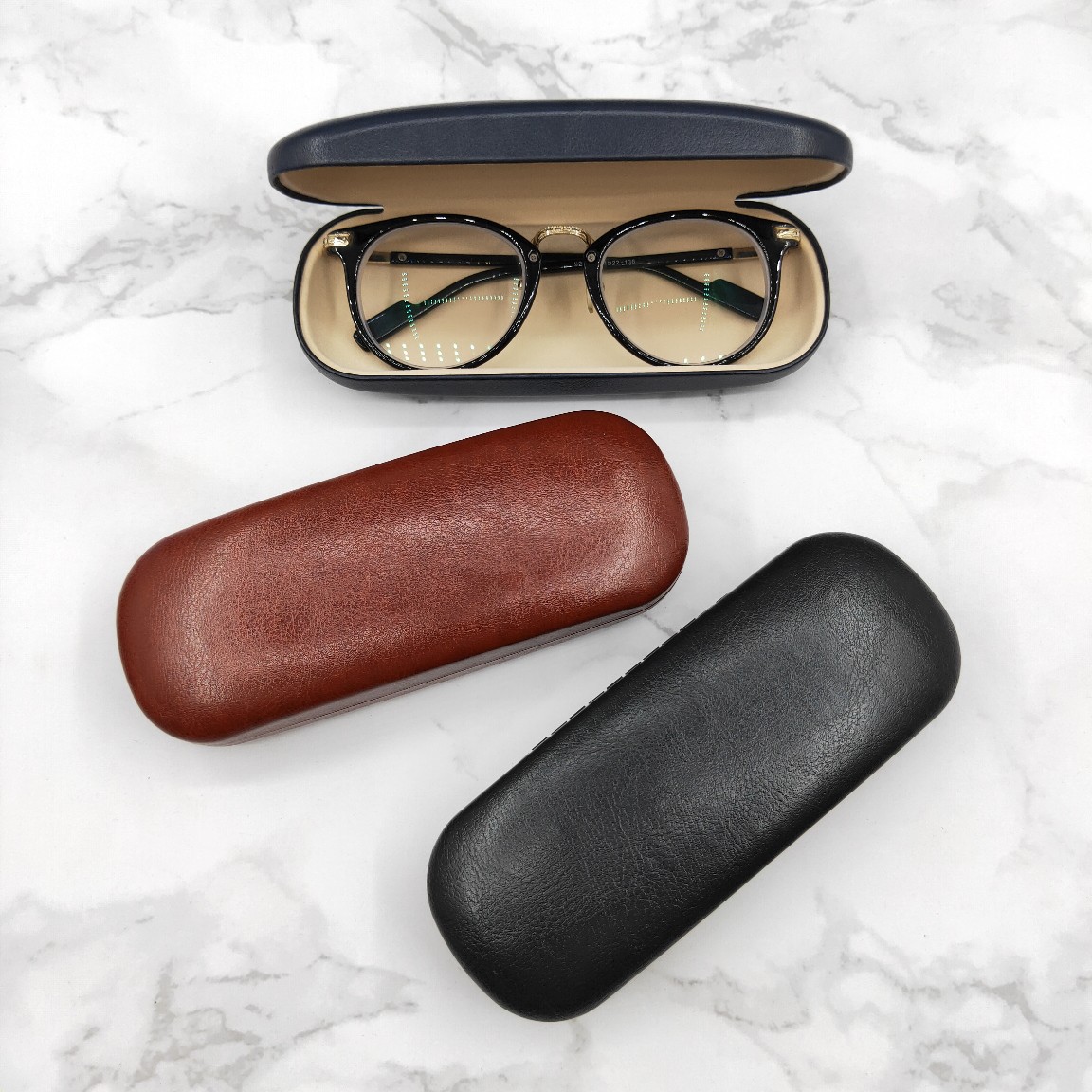 新款彩色透明眼镜盒塑料近视镜盒老花镜收纳盒便携半透明方形彩盒