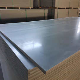 新型塑料pvc建筑模板塑钢胶合板工地工程木工壳子板镜面清水效果