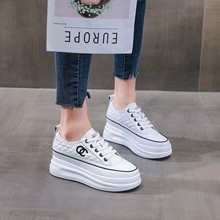 厚底小白鞋2025春季新款内增高女鞋百搭休闲松糕鞋学生系带单鞋女