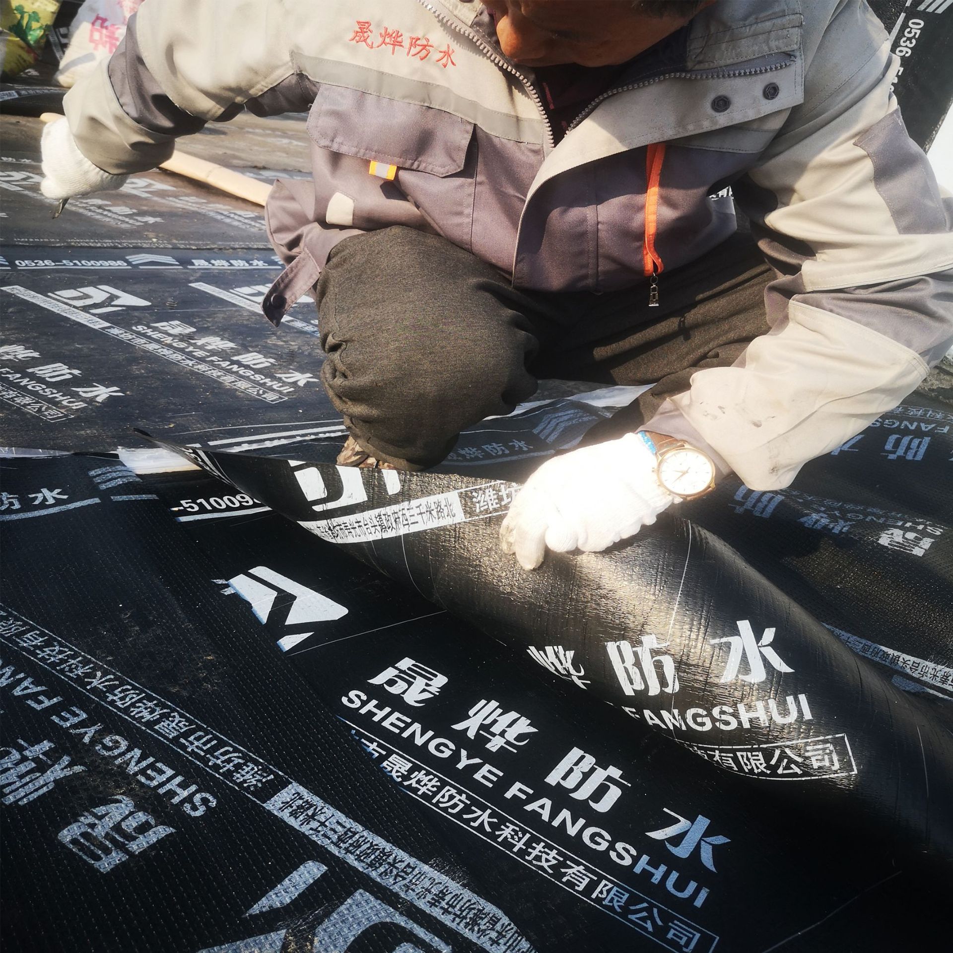 批发工程片岩黄沙sbs防水卷材耐根穿刺sbs弹性体改性沥青防水材料