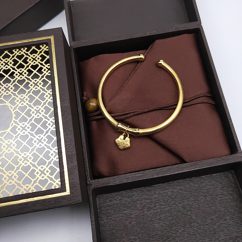 新款镀金长命锁手镯女成人民族风镀黄金色手环久不掉色镀金镯子