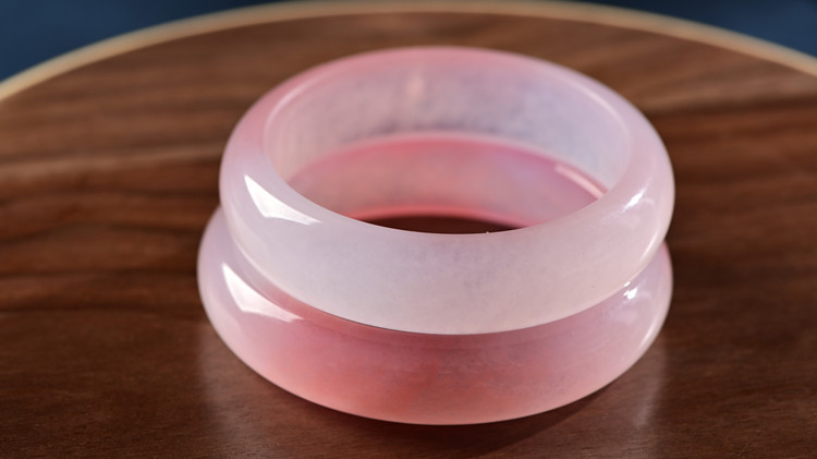 水蜜桃浅粉色玉镯冰种戈壁玉手镯玉石芙蓉粉玉器镯子直播货源批发