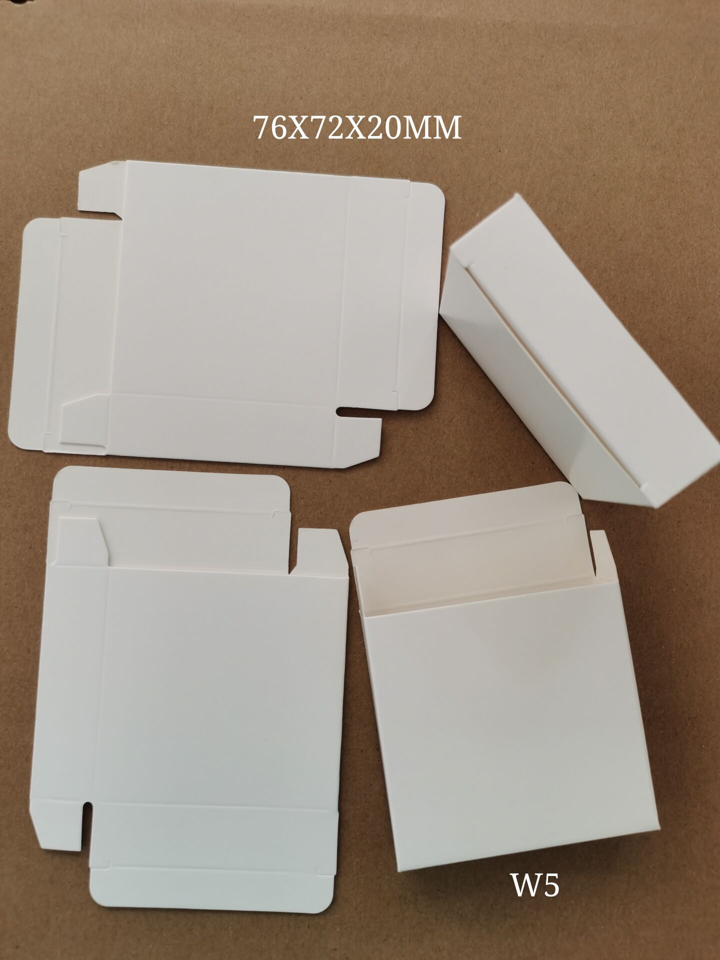 4万个现货电池盒电池盒手机电池盒白色包装盒纸类包装盒圆形电池盒