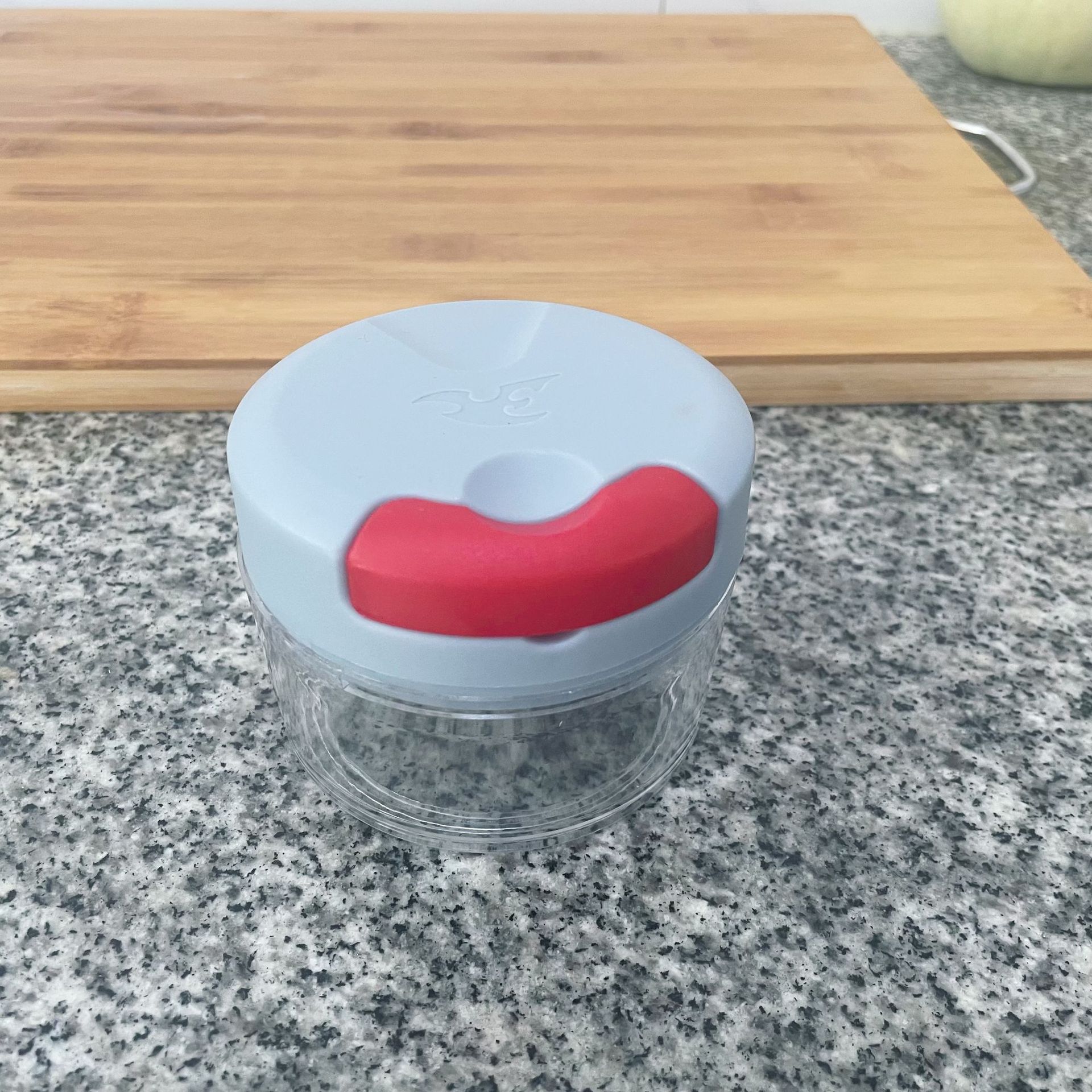 厨房迷你手拉切蒜器 压蒜捣蒜泥机 170ml手动式拉蒜器 蒜蓉搅碎机