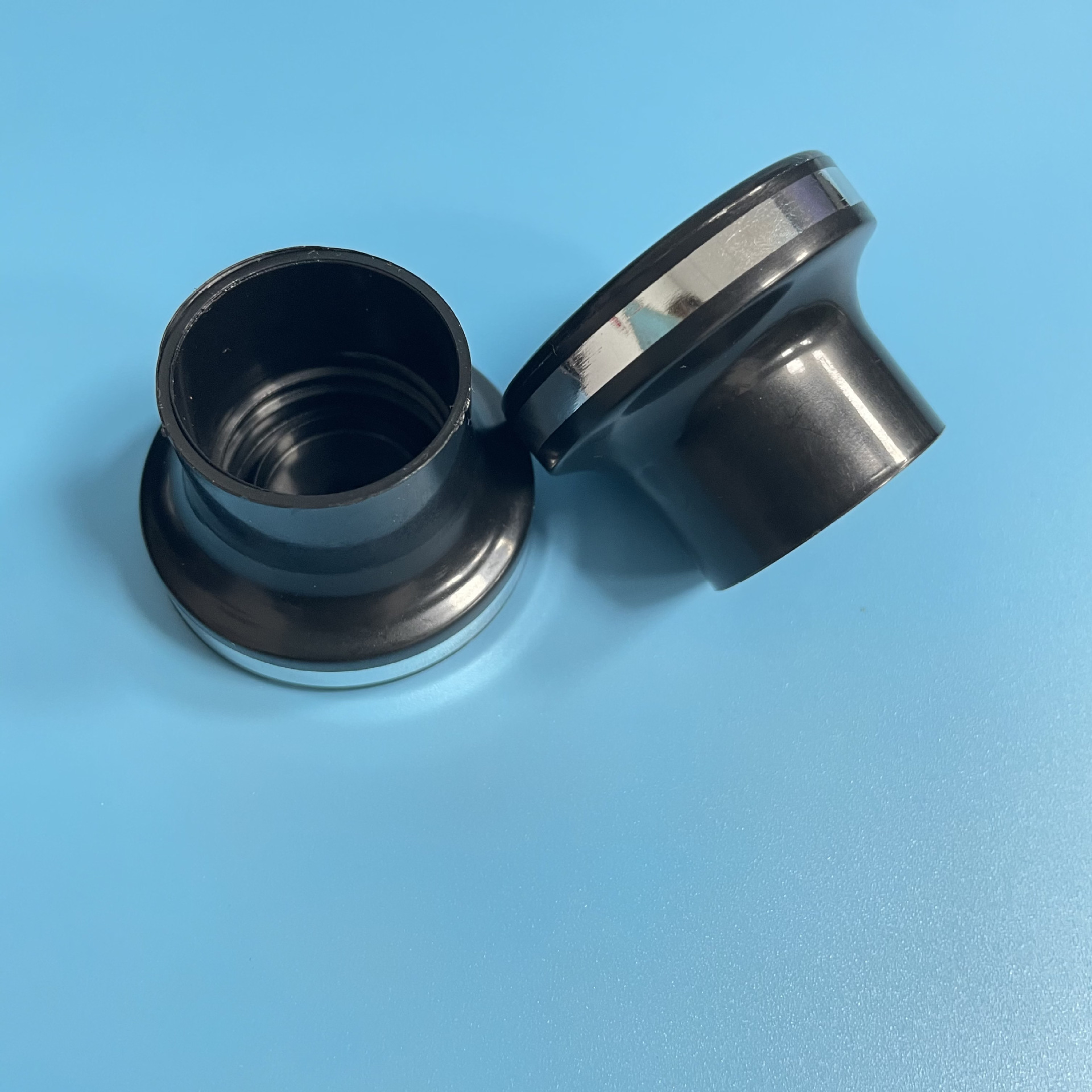 t24牙t型旋盖 护发素洗头水旋转黑色瓶盖厂家批发 小瓶子旋转盖