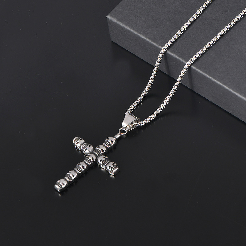 新款欧美跨境潮牌复古十字架头骨架项链男 嘻哈钛钢十字架吊坠
