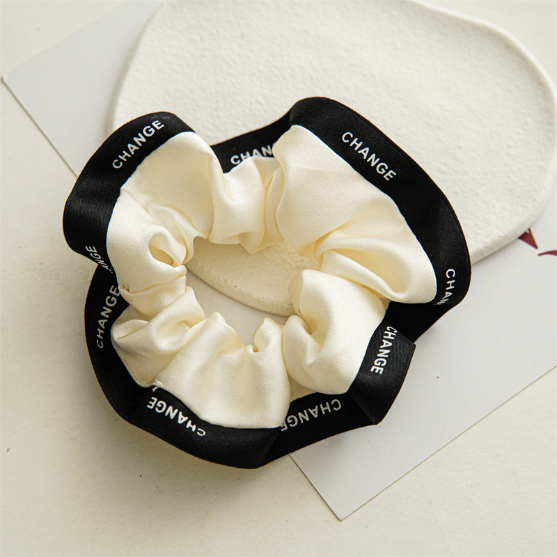 New Classic Style Large Intestine Hair Band Hair Rope French Female Ponytail Cloth Hair Ring Pleated Hair Accessories Spot Batch