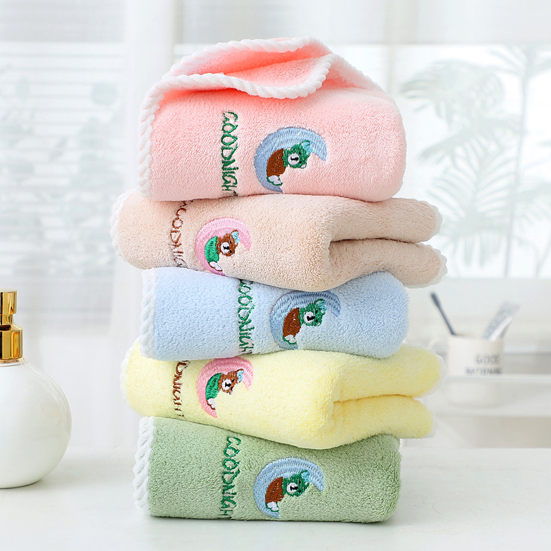 Embroidered Moon Bear Coral Velvet Edging Towels Wholesale Thickened Water-Absorbing Quick-Drying Soft Lint-Free Bath Home