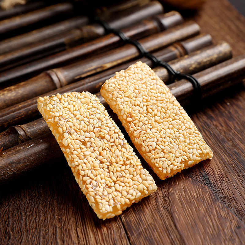 牛皮糖批发上新800g仅特产芝麻休闲零食花生芝麻软糖400g一件代发