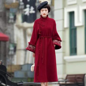 逸红颜花诗锦秋冬新年旗袍保暖大衣女中长款酒红色长袖毛呢外套