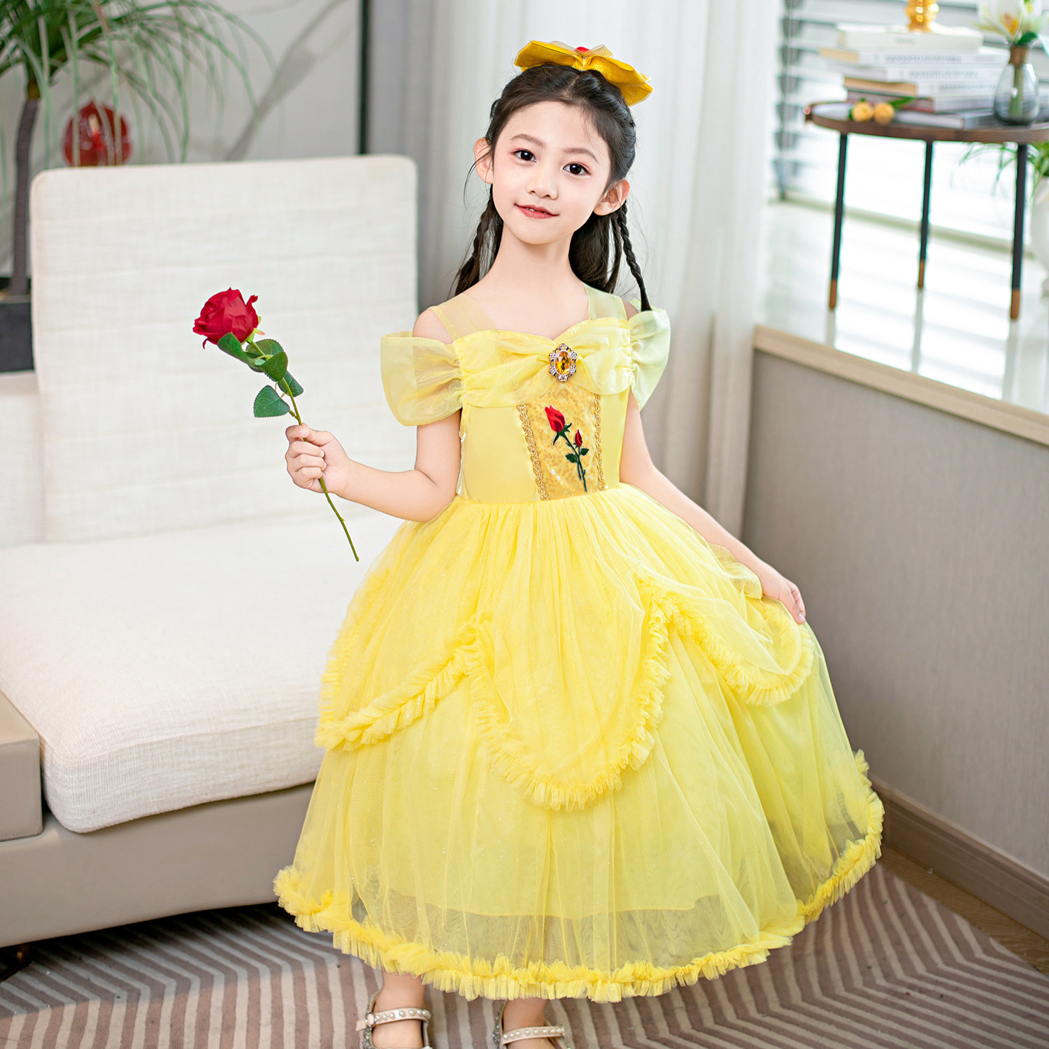 2024女童网纱刺绣蓬蓬裙cosplay一字领礼服美女与野兽贝尔公主裙
