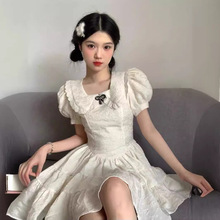 温柔风白色连衣裙2024新款设计感小众显瘦小个子仙女裙子女夏季