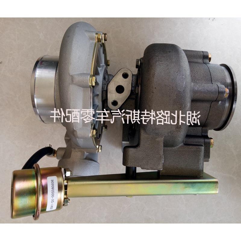 玉柴联合重卡乘龙德龙瑞沃dft5货车240 260发动机涡轮增压器机泵 图片